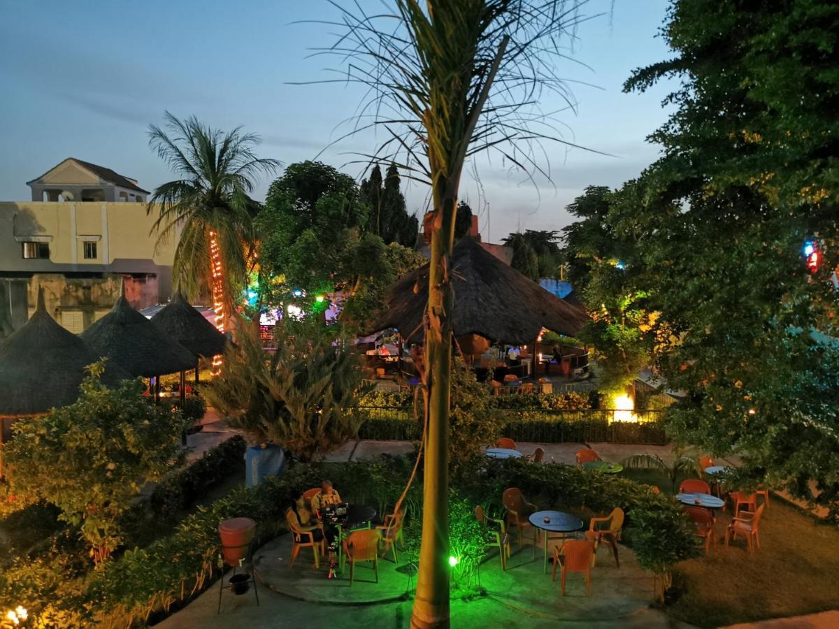 Le Baobab Hotel บามาโก ภายนอก รูปภาพ